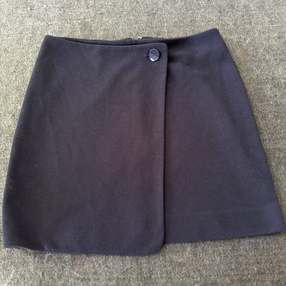 LOFT Size 8 Black Mini Skirt Classic Button Front Detail - Office To Evening - Picture 1 of 3